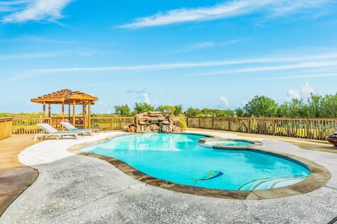 Bayside Paradise House in Hitchcock