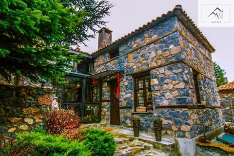 Charming 3-storey Loft with fireplace Chalet in Decentralized Administration of Macedonia and Thrace