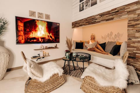 La Love Story Nature lodge in Wallonia, Belgium