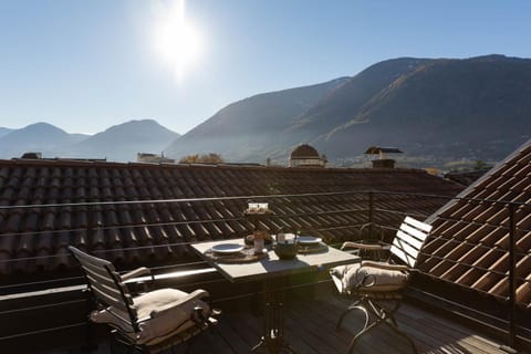 Natural landscape, Balcony/Terrace, Balcony/Terrace, Mountain view