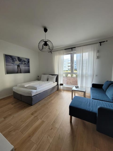 Bed, Living room, Seating area