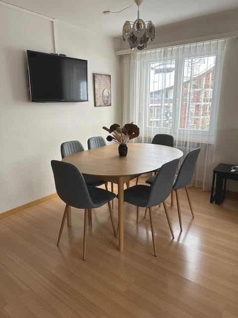 Near ski slopes 2 bedrooms apartment with balcony Apartment in Saas-Fee