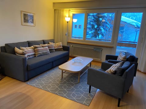 Near ski slopes 2 bedrooms apartment with balcony Apartment in Saas-Fee