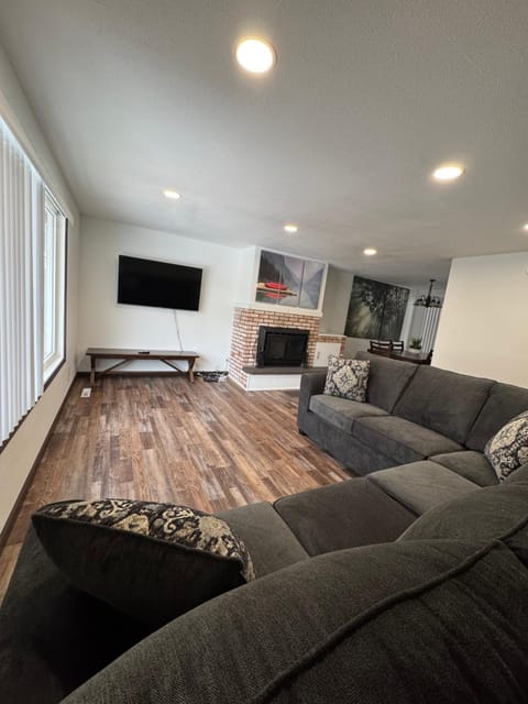 TV and multimedia, Living room