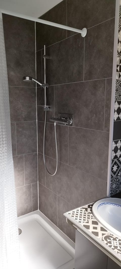 Studio Cosi idéalement placé Au Cœur de Ville Apartment in Bourges