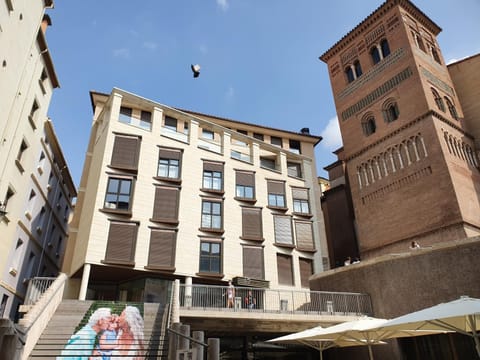 Property building, Landmark view