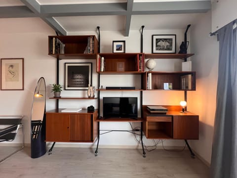 Library, Living room, Seating area, Dining area