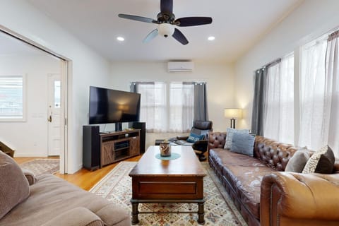 Casa de Couch Life House in Hood River