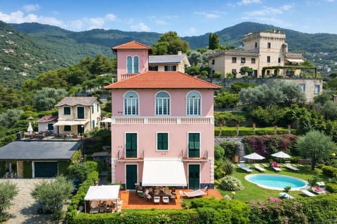 Recco - "Villa degli Ulivi" Villa with private pool and sea view in Liguria Villa in Recco