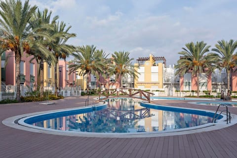 Property building, Swimming pool