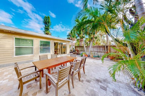 Paradise Found House in Clearwater Beach
