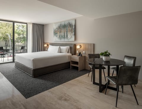 Balcony/Terrace, Dining area, Bedroom