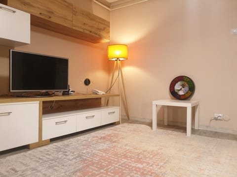 Communal lounge/ TV room, TV and multimedia, Living room, Evening entertainment, Bedroom