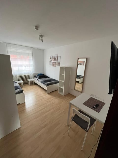 Photo of the whole room, Seating area
