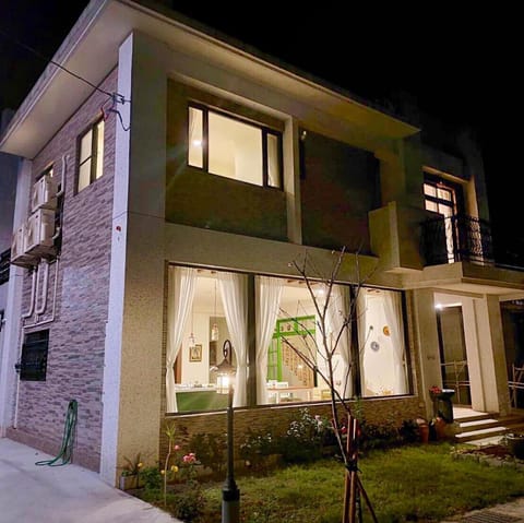 Property building, Night