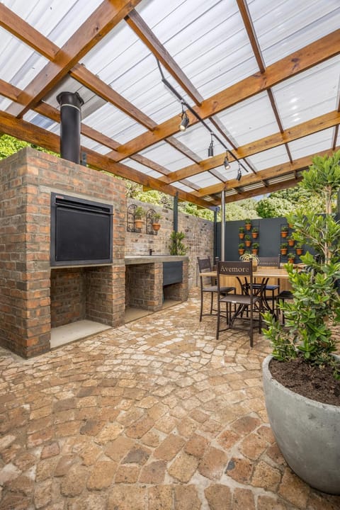 Avemore Time Out - full power back up Apartment in Stellenbosch