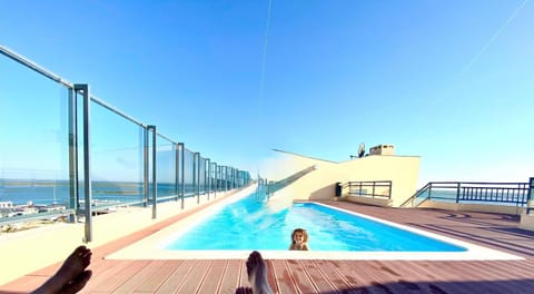 Balcony/Terrace, Swimming pool