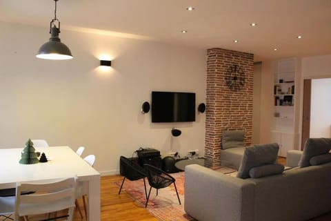 Le Jane : Centre ville, Garage, Balcon Apartment in Annecy