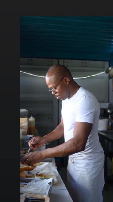 Hôtel restaurant le Grand Monarque Donzy Hotel in Centre-Val de Loire