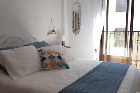 Balcony/Terrace, Bedroom, air conditioner