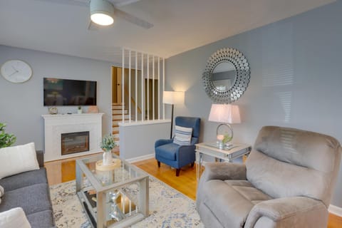 Modern Birmingham Escape with Yard and Fire Pit! House in Birmingham