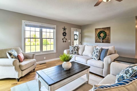 Secluded Retreat on 2 Acres Near Dale Hollow Lake! House in Tennessee