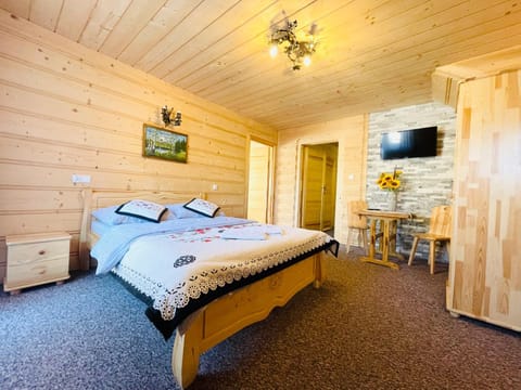 Bed, TV and multimedia, Photo of the whole room, Bedroom, wardrobe