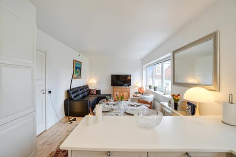 Ama Hyg Atelier Copenhagen-Delicius apartment near the Beach,Metro, Airport Apartment in Copenhagen