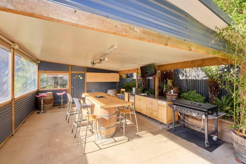 Patio, BBQ facilities, Garden view