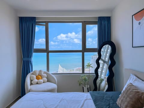 Living room, Sea view