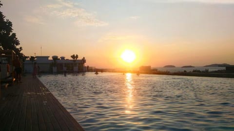 Pool view, Swimming pool