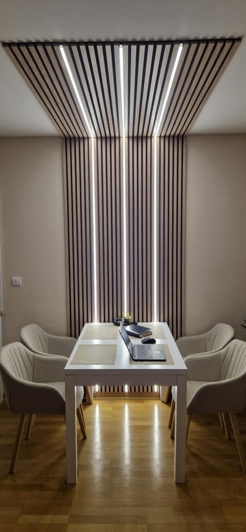 Living room, Photo of the whole room, Seating area