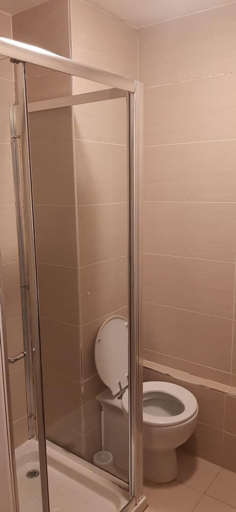 Delightful home stay - Double ensuiteroom. Vacation rental in Glasgow