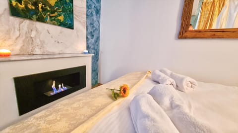 Bed, Decorative detail, Bedroom, flat iron