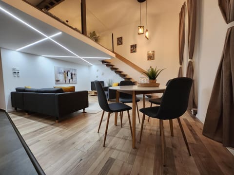 Living room, Seating area, Dining area