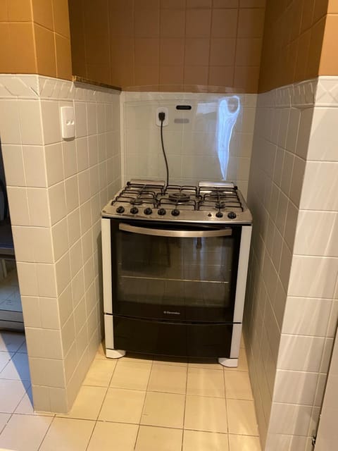 Baixo Leblon com charme, lazer e home office Apartment in Rio de Janeiro