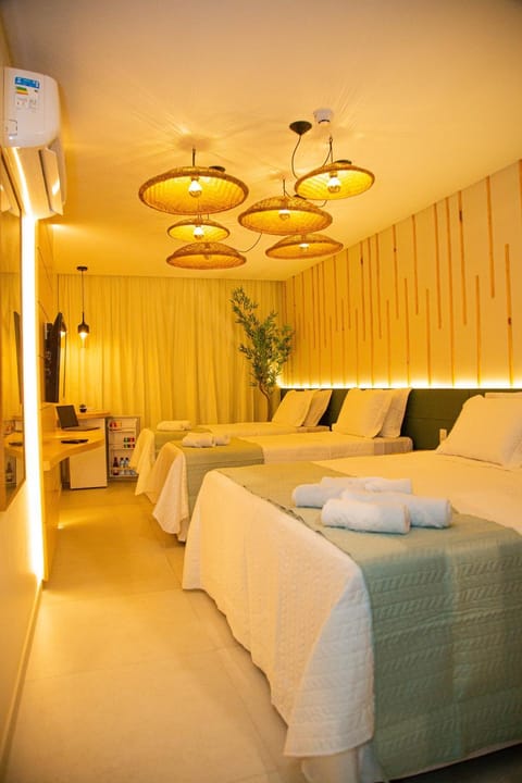 Bed, TV and multimedia, Photo of the whole room, Bedroom, air conditioner