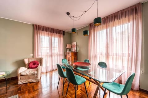 [Navigli-Duomo] Big House with Free Parking • Top! Apartment in Milan