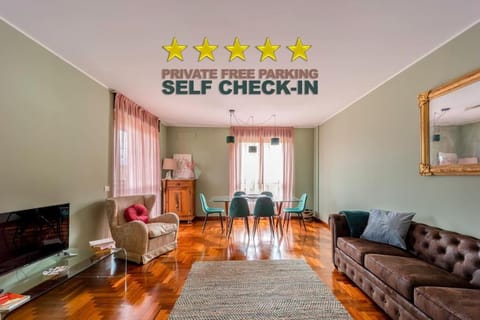 [Navigli-Duomo] Big House with Free Parking • Top! Apartment in Milan