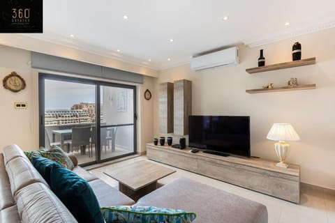 One of a KIND, Seafront property in St Georges Bay by 360 Estates Apartment in Saint Julians