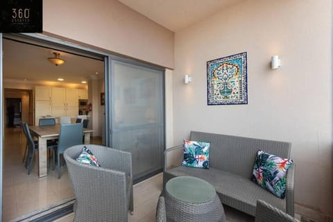 One of a KIND, Seafront property in St Georges Bay by 360 Estates Apartment in Saint Julians