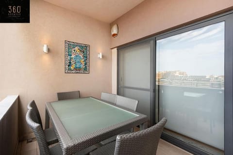 One of a KIND, Seafront property in St Georges Bay by 360 Estates Apartment in Saint Julians