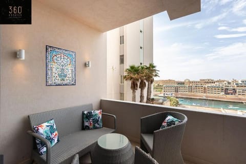 One of a KIND, Seafront property in St Georges Bay by 360 Estates Apartment in Saint Julians