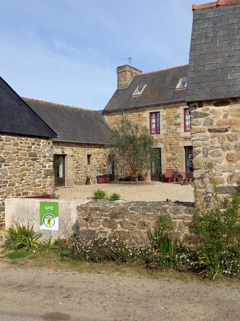 Kervig House Ty Laouen Apartment in Paimpol