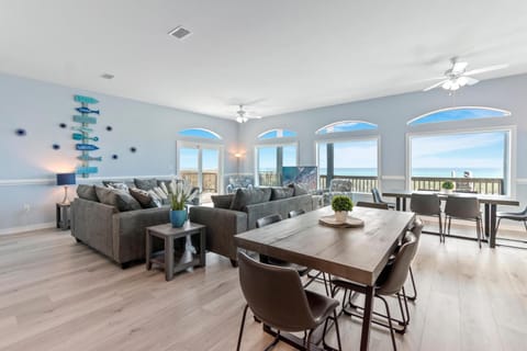 Big Daddy's House in Pensacola Beach