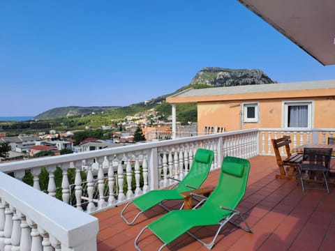 Property building, Natural landscape, View (from property/room), Balcony/Terrace, Mountain view