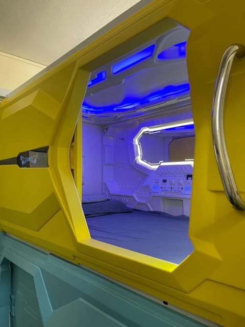 bunk bed
