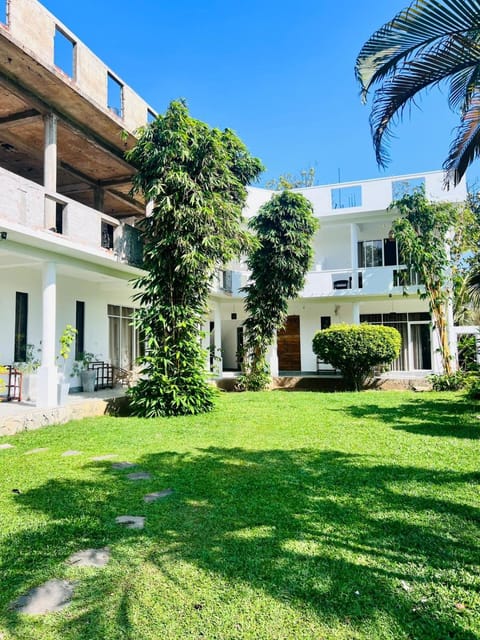 Property building, Garden, Garden view