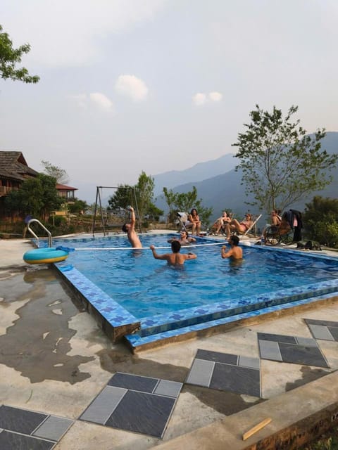 Natural landscape, Mountain view, Swimming pool, sunbed