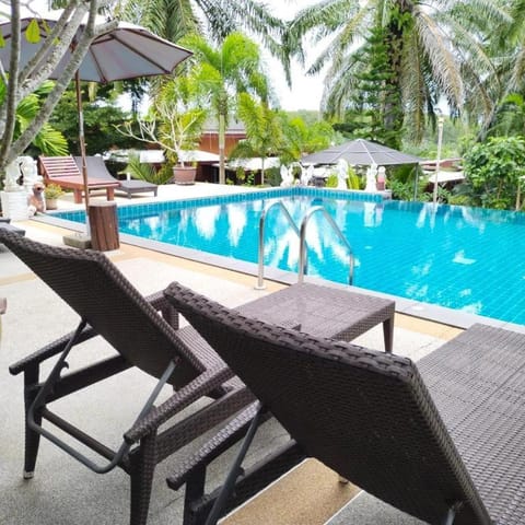 Pool view, Swimming pool
